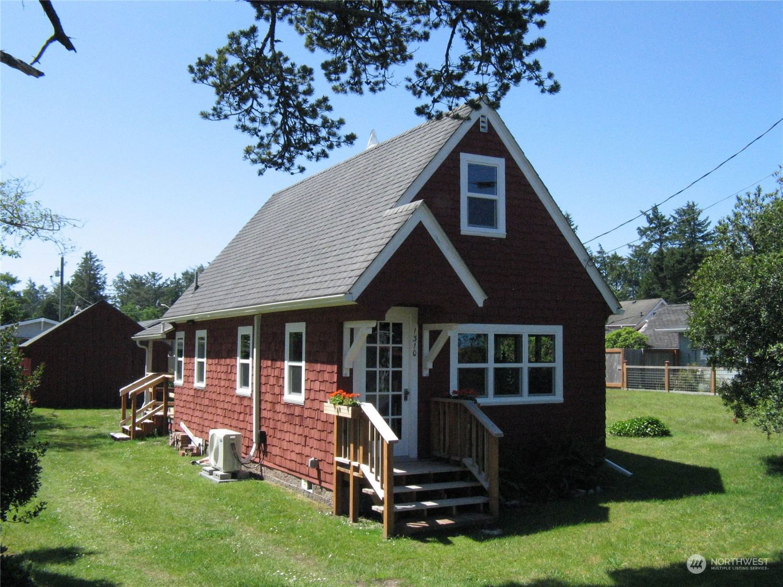 1310 260TH Place, Ocean Park, WA 98640 1