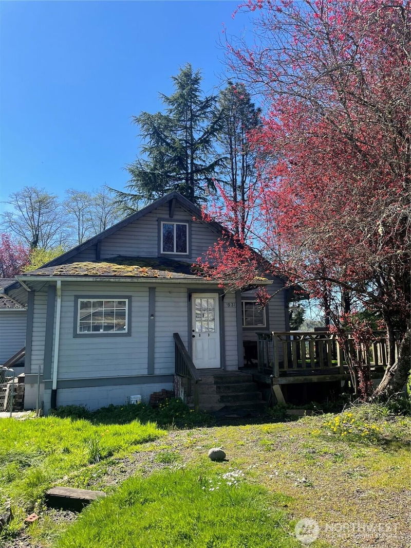 Property at 1921 Garfield