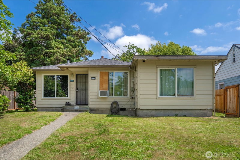 Property at 5221 I