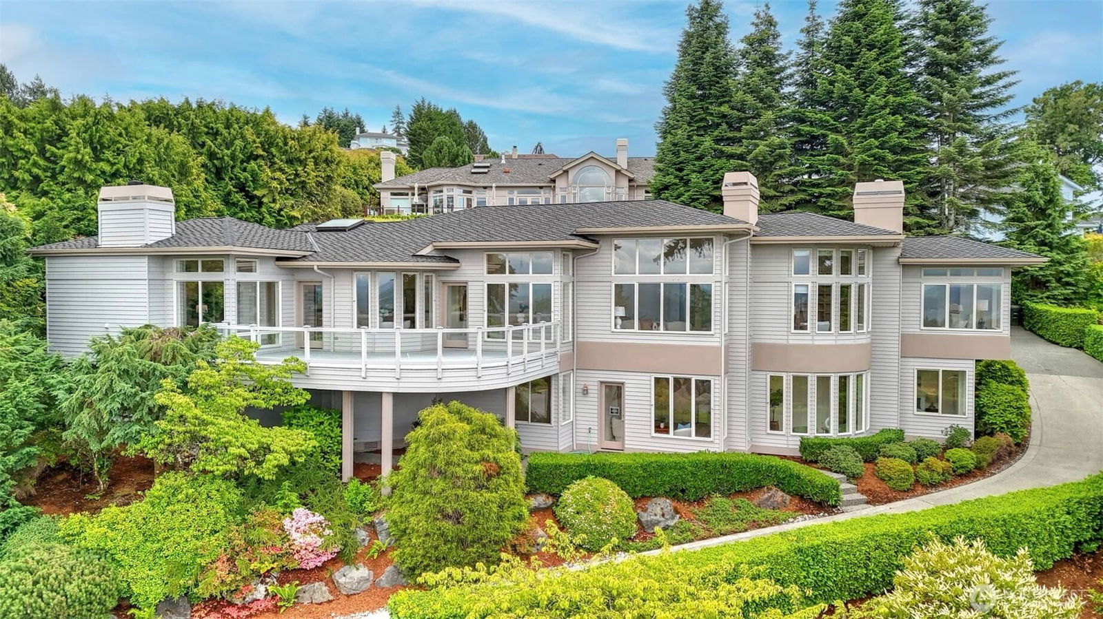 16833 SE 57th Place, Bellevue, WA 98006 1