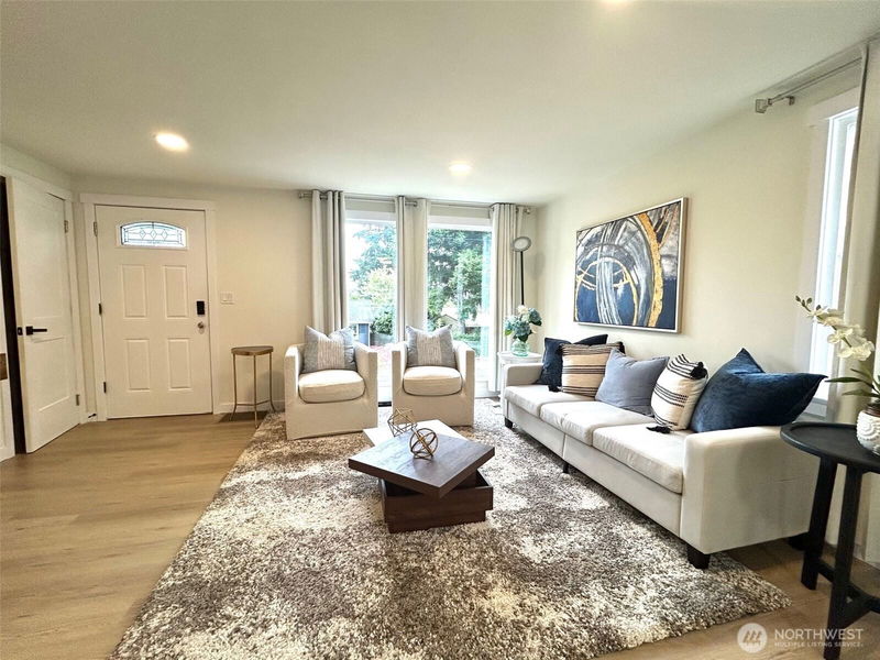 7353 29th Avenue SW, Seattle, WA 98126 4