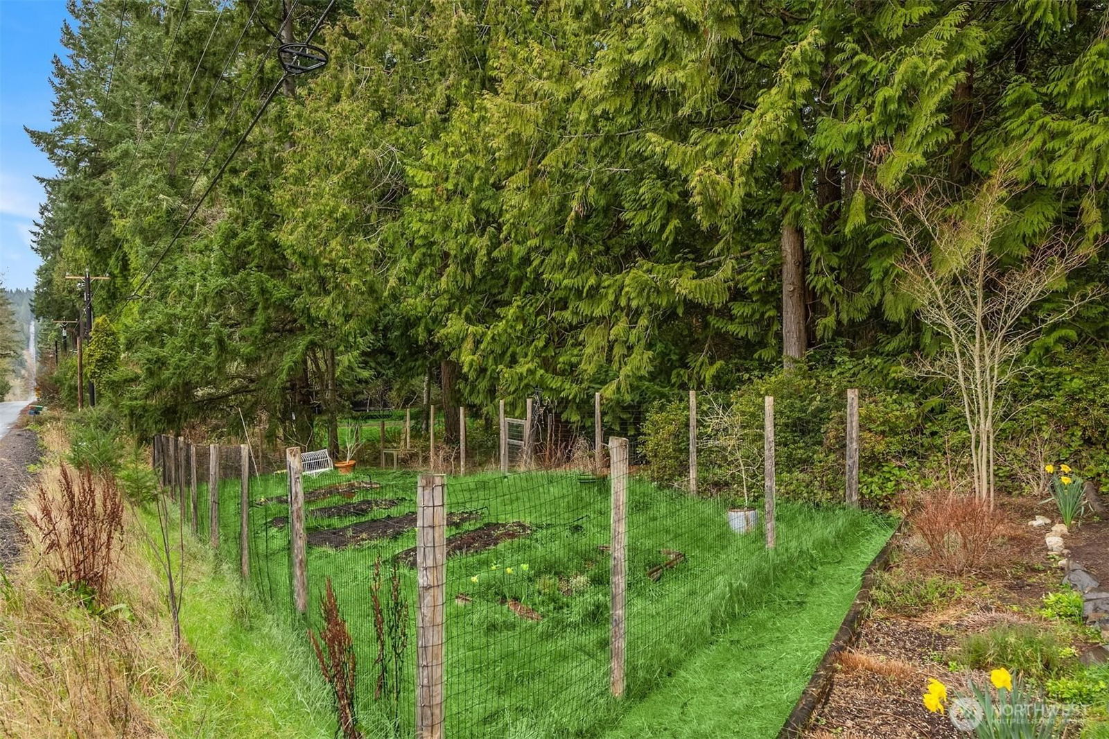 8240 NE Baker Hill Road, Bainbridge Island, WA 98110 39