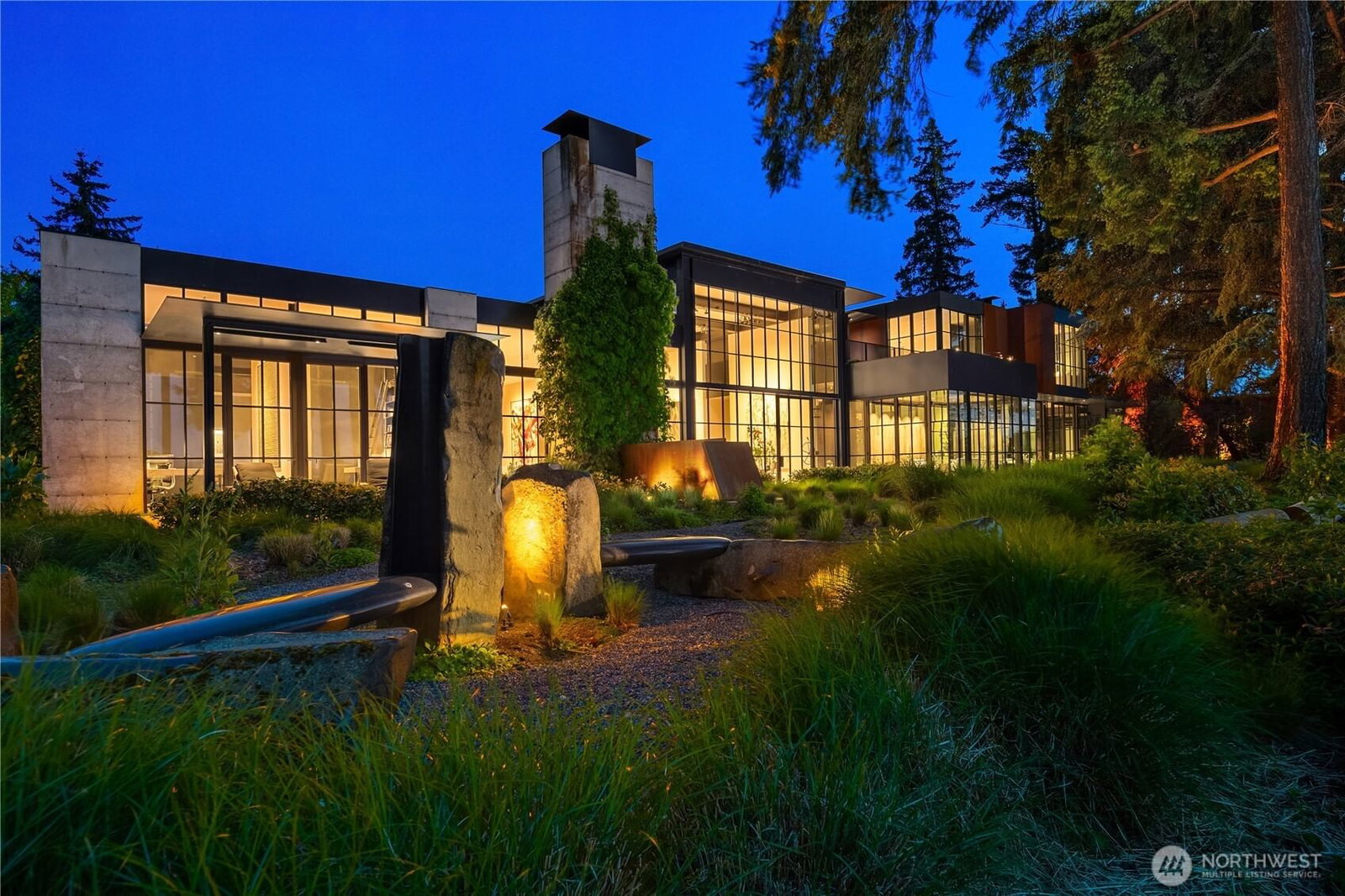 House in Washington 36