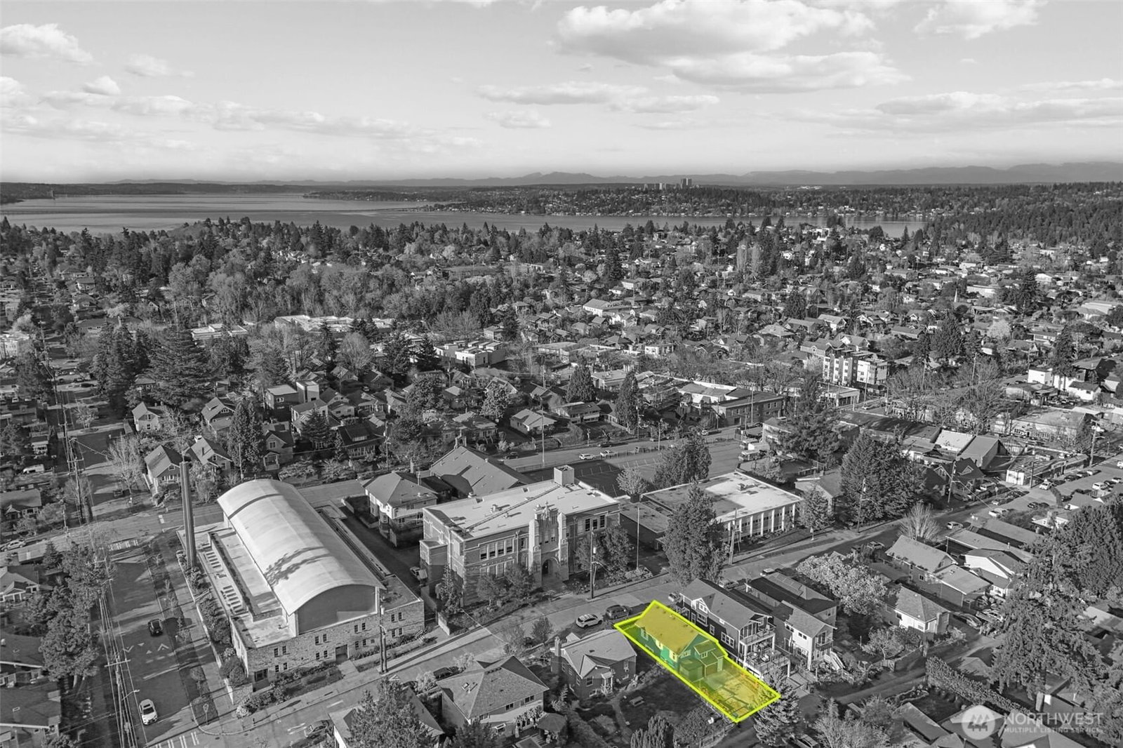 4219 S Mead Street, Seattle, WA 98118 40