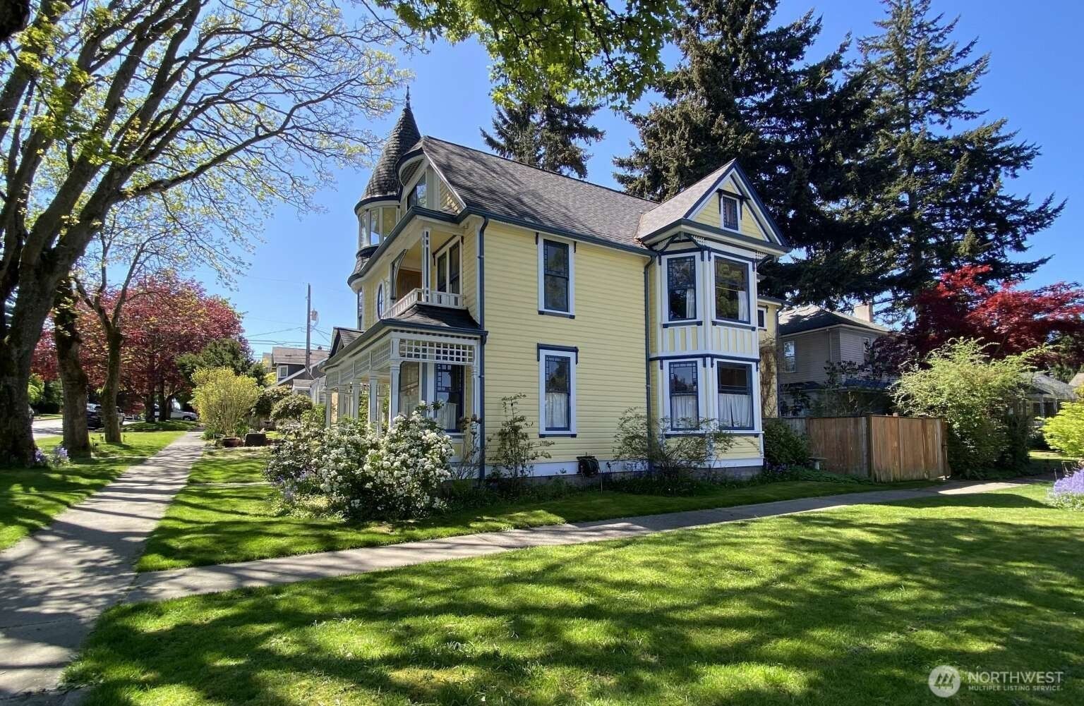 2824 N Lawrence Street, Tacoma, WA 98407 2