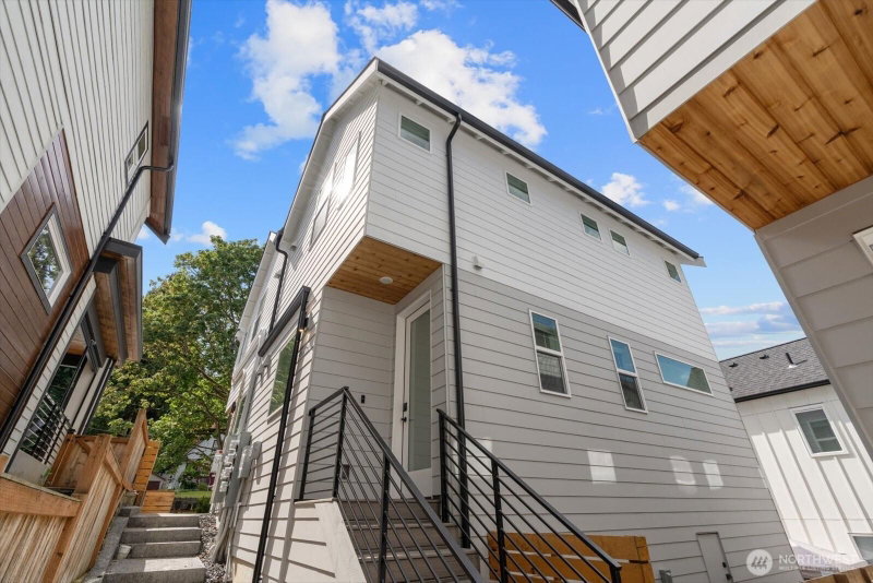Property at 10338 Wallingford